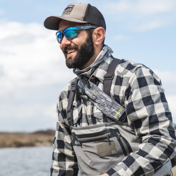 P1095687_df905f86-b832-4eca-9544-4203d73d47f7.jpg Quietness Ice Blue Polarized Sunglasses